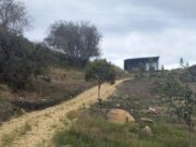 CAR detiene construcción de una vía y una casa prefabricada en los Cerros Orientales