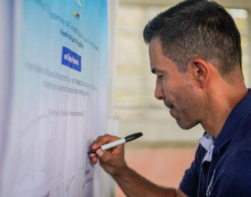 Cundinamarca fortalece su conectividad con el Centro PotencIA de Girardot