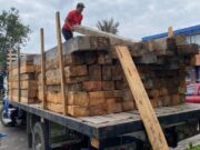 CAR y Policía decomisan 186 bloques de madera sin permiso en Cundinamarca