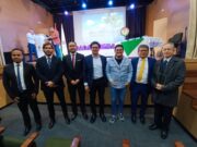 Mosquera firma convenio con la Universidad Iberoamericana para Progreso del municipio