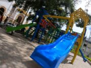 CAR entrega el primero de once parques infantiles en madera ecológica