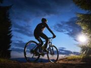 En Tenjo Rodada Nocturna a la Casa La Bogotana