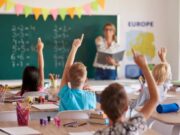 Medina y Paratebueno vuelven a clases