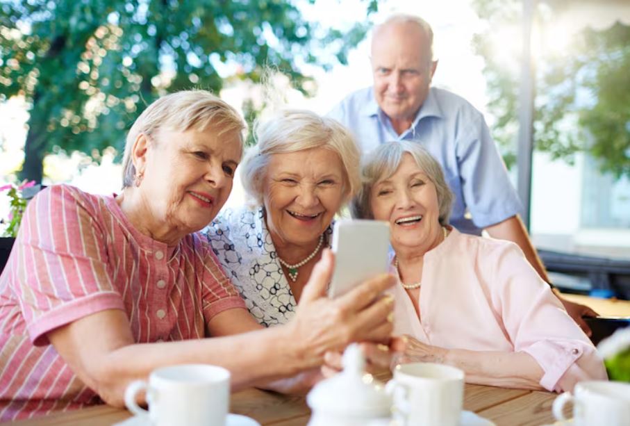 Inscríbase al Programa de Atención Integral a la Persona Mayor en Sibaté