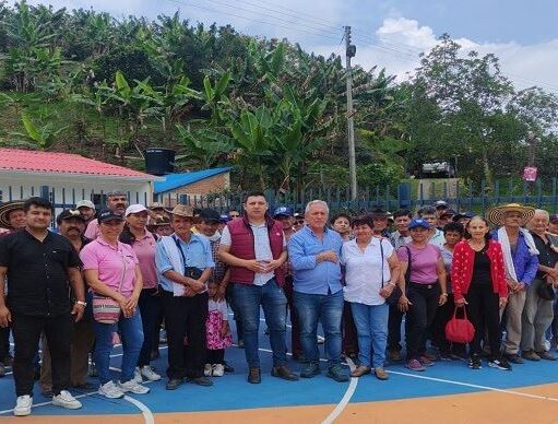 Alianza beneficiará a 800 productores paneleros