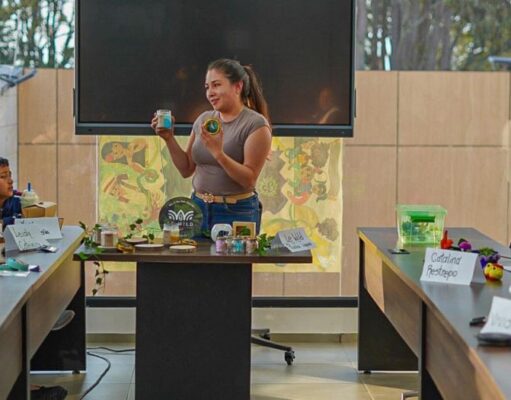 Estrategia busca potenciar los emprendimientos artesanales de Mosquera