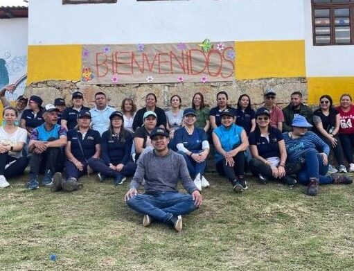 Voluntariado social de Cundinamarca mejora escuelas rurales en Tabio