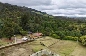 CAR proyecta inversión de $28.000 millones para proteger ecosistemas de páramo en Tausa