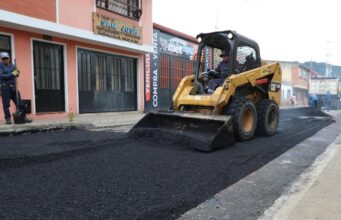 Chía avanza en la recuperación de vías urbanas y rurales