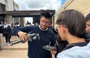 Más de 90 jóvenes exploraron el potencial de las impresoras 3D y los drones en Funza
