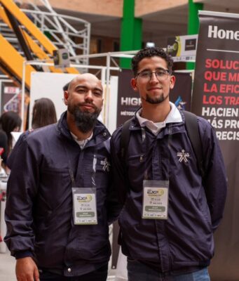 Mujeres de Madrid exhiben su talento en Expo Industrial 2.0