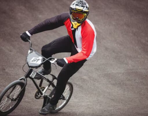 Skate Park de Mosquera fue escenario de encuentro para riders de BMX