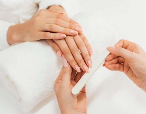 Soacha abre inscripciones para formación en manicure, pedicure y técnicas SPA