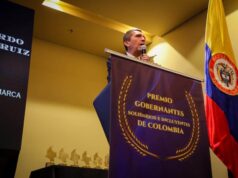 Alcalde de Chía Leonardo Donoso es premiado por su gestión incluyente