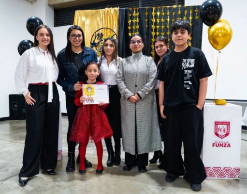 Funza graduó a más de 50 familias con la Escuela de Asistencia Familiar