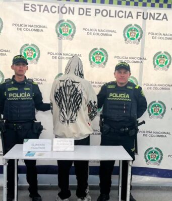 Capturan en Funza a hombre que transportaba presunta cocaína en el barrio Zuame
