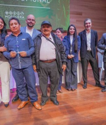 Reconocen el liderazgo de los nuevos dignatarios comunales en Mosquera