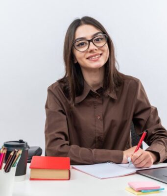 Madrid ofrece 50 % de descuento en programas técnicos laborales