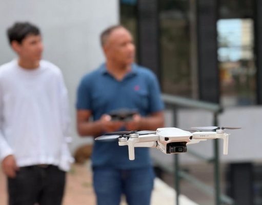 Talleres de drones, modelado 3D e inteligencia artificial en Fusagasugá