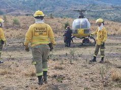 Cundinamarca despliega más de 37.000 galones de agua contra el fuego