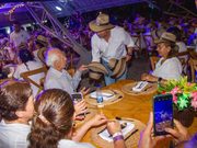 Música, folclor y alegría reunieron a los adultos mayores de Madrid