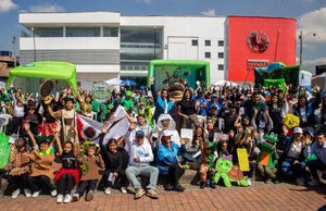 En Funza, estudiantes participaron en un desfile ambiental