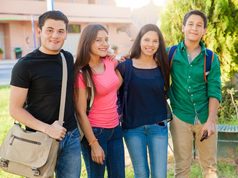 Estudiantes y profesionales de Zipaquirá podrán acceder a becas con la Universidad de La Sabana